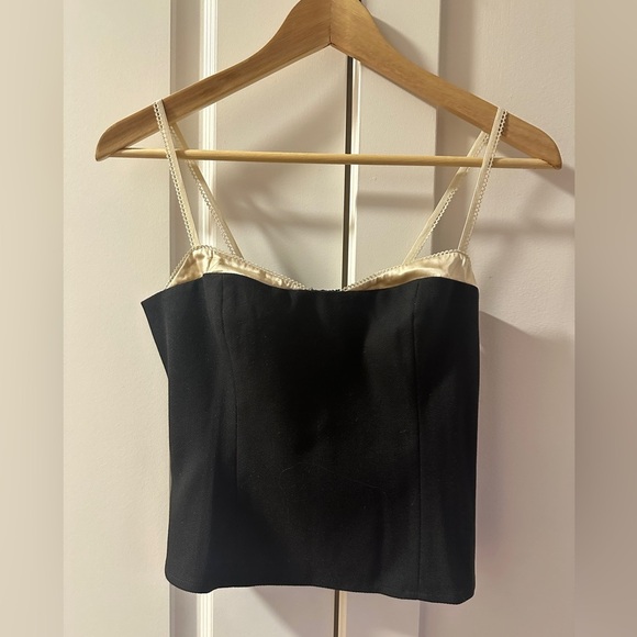 NEW Reformation Melanie Strappy Top Woven Silk Contrast  Black | size 0 - Picture 7 of 11
